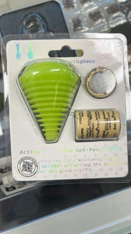 Glow in the dark mouth piece filter